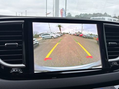 New 2026 Chrysler Voyager LX image 18