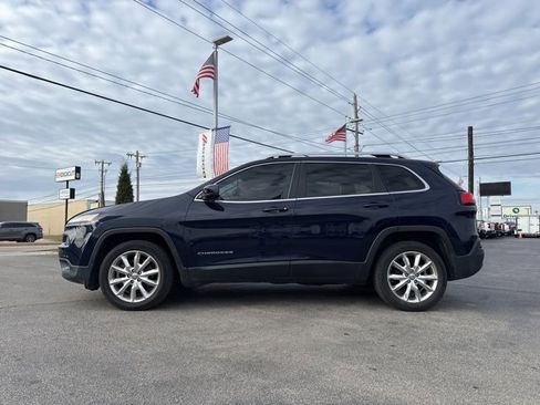 Used 2015 Jeep Cherokee Limited w/ Luxury Group image 15