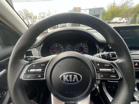 Used 2021 Kia Seltos LX AWD/4WD image 19