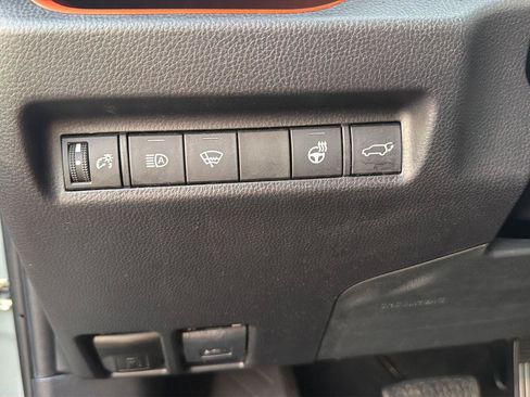 Used 2019 Toyota RAV4 Adventure w/ Cold Weather Package AWD/4WD image 19