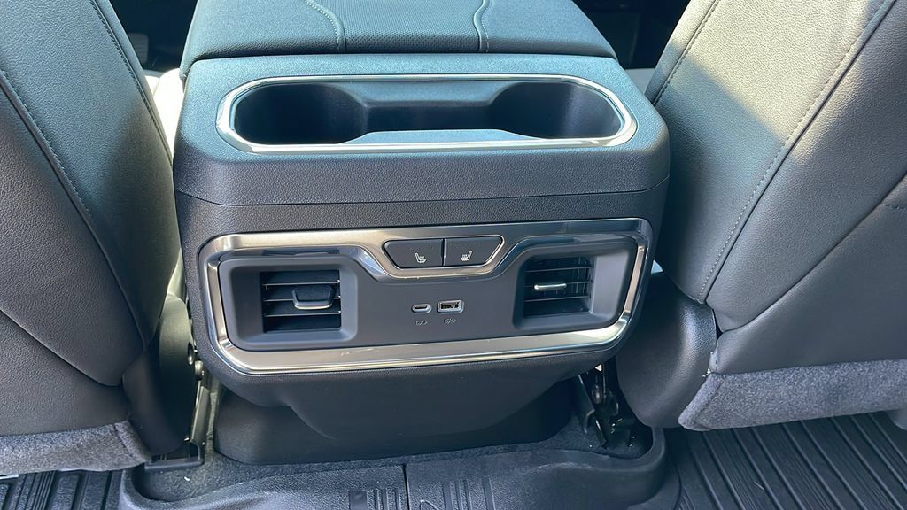 New 2026 GMC Sierra 2500 SLT w/ SLT Premium Package AWD/4WD image 18