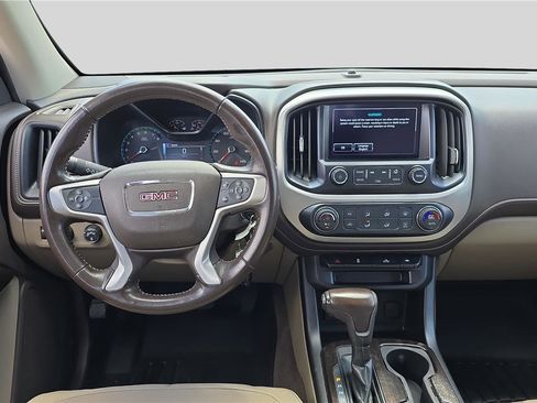 Used 2017 GMC Canyon SLE w/ SLE Convenience Package AWD/4WD image 9