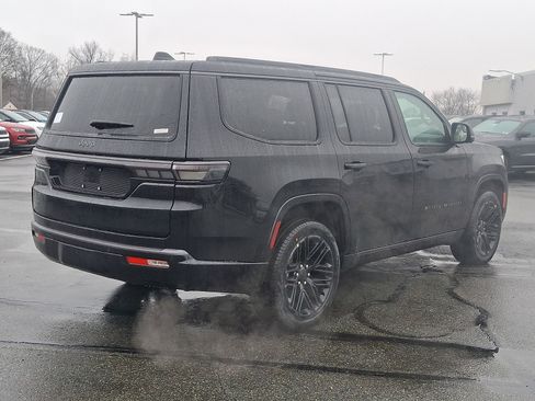 New 2026 Jeep Grand Wagoneer Limited image 4