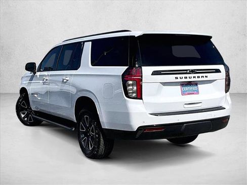 Used 2024 Chevrolet Suburban Z71 w/ Luxury Package AWD/4WD image 12