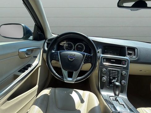 Used 2011 Volvo S60 T6 AWD/4WD image 13