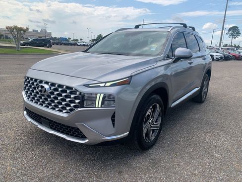 Used 2022 Hyundai Santa Fe SEL FWD image 4