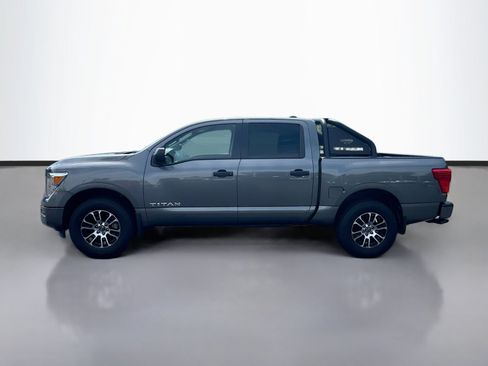 Used 2024 Nissan Titan SV w/ Accessory Utility Package AWD/4WD image 4