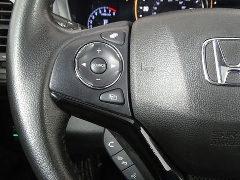 Used 2021 Honda HR-V EX-L image 21