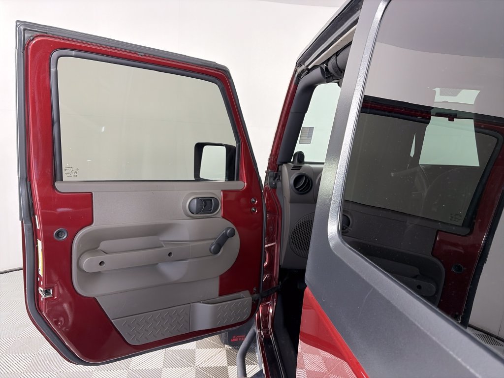 Used 2008 Jeep Wrangler Rubicon w/ Trailer Tow Group AWD/4WD image 10