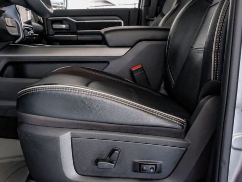 Used 2024 RAM 3500 Laramie w/ Night Edition image 30