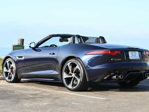 Used 2016 Jaguar F-TYPE R AWD/4WD image 6