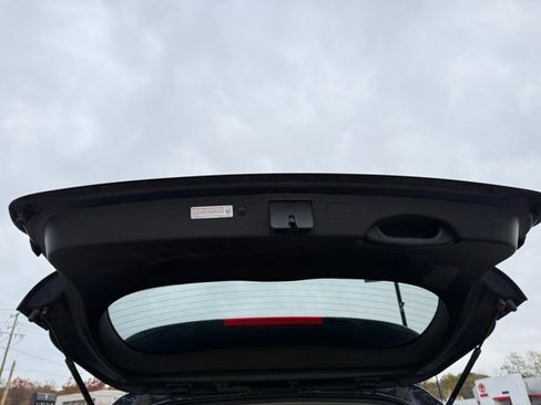 Used 2017 Kia Sorento EX image 28