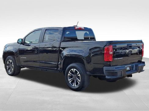 Used 2022 Chevrolet Colorado Z71 AWD/4WD image 4