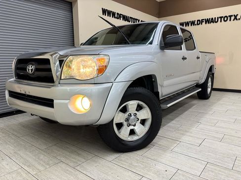 Used 2008 Toyota Tacoma PreRunner RWD image 1