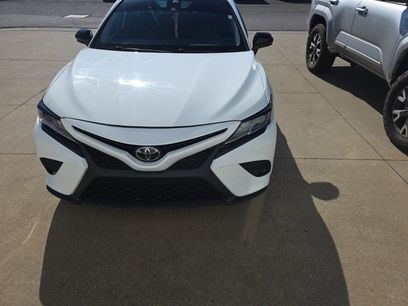 Used 2020 Toyota Camry SE
