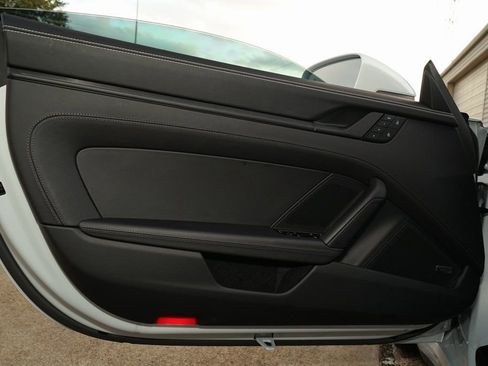 Used 2024 Porsche 911 Carrera GTS image 24