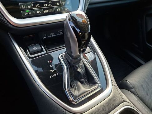 Certified 2023 Subaru Outback Touring w/ Tech Package 3 image 15