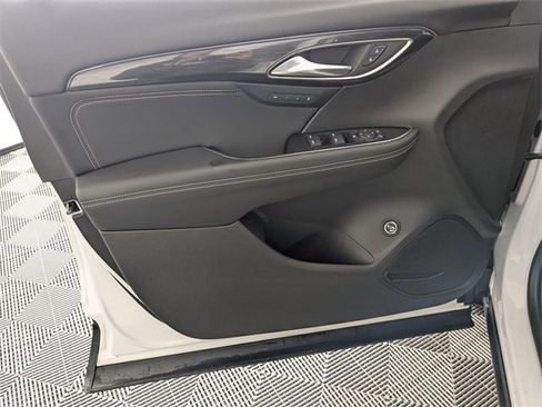Used 2021 Buick Envision Essence w/ Sport Touring Package image 10