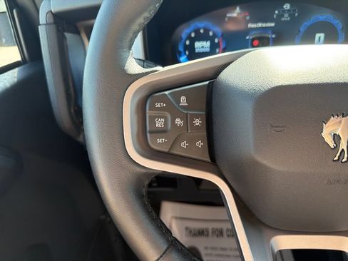 Used 2025 Ford Bronco Outer Banks AWD/4WD image 35