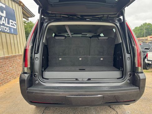 Used 2017 Cadillac Escalade Premium Luxury AWD/4WD image 9