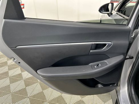 Used 2023 Hyundai Sonata SEL w/ Convenience Package image 16