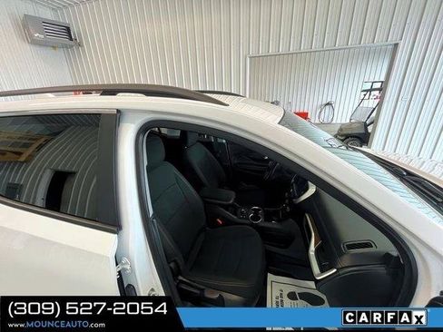 Used 2021 GMC Terrain SLE w/ Driver Convenience Package FWD image 5