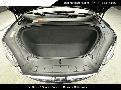 Used 2017 Tesla Model X 90D image 46