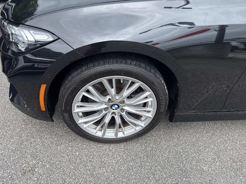 Used 2024 BMW 330i xDrive Sedan AWD/4WD image 15