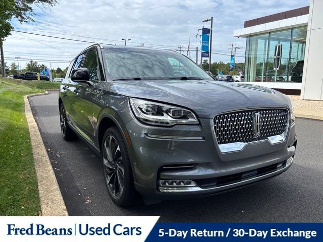 Used 2024 Lincoln Aviator Reserve w/ Equipment Group 201A AWD/4WD image 1