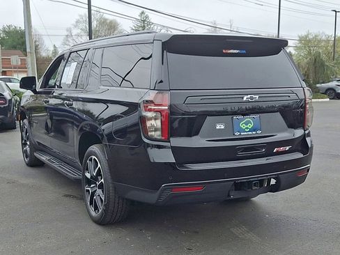 Certified 2024 Chevrolet Suburban RST w/ Luxury Package AWD/4WD image 9