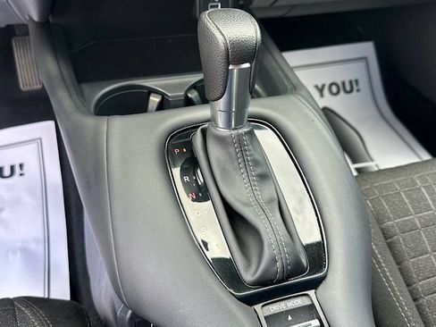 Used 2025 Honda HR-V LX image 22