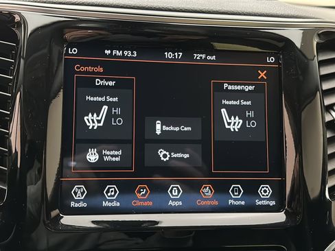 Used 2019 Jeep Cherokee Limited AWD/4WD image 26