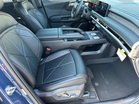 New 2027 Kia Telluride EX w/ Towing Package FWD image 13