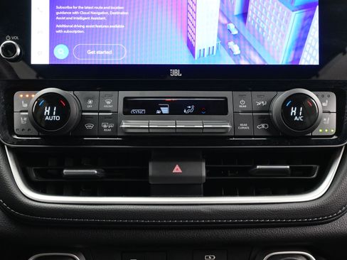 Used 2025 Toyota Grand Highlander Platinum image 22