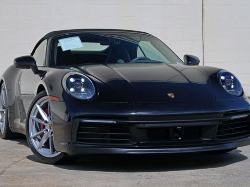 Used 2021 Porsche 911 Carrera S RWD image 4