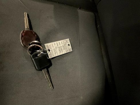 Used 2018 Nissan NV200 S w/ Back Door Glass Package image 27