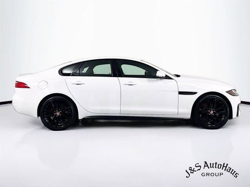 Used 2020 Jaguar XF S image 8