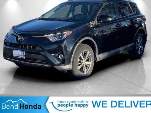 Used 2018 Toyota RAV4 XLE w/ Plus Extra Value Package image 1