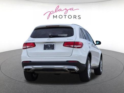 Used 2017 Mercedes-Benz GLC 300 4MATIC image 5