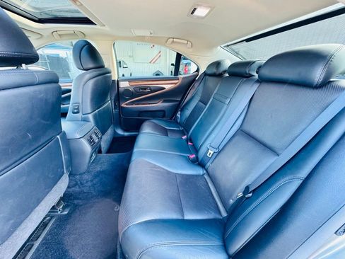 Used 2017 Lexus LS 460 image 13