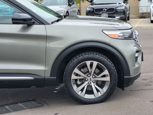 Used 2020 Ford Explorer Platinum AWD/4WD image 7