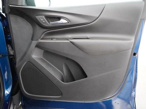 Used 2023 Chevrolet Equinox LT image 63