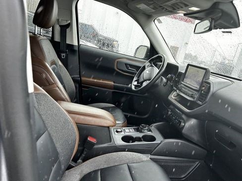 Used 2023 Ford Bronco Sport Outer Banks w/ Tech Package AWD/4WD image 13