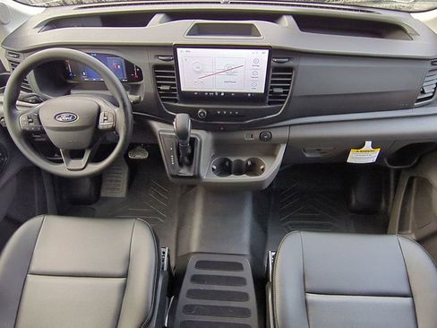 New 2026 Ford Transit 250 148 Medium Roof w/ Load Area Protection Package RWD image 15