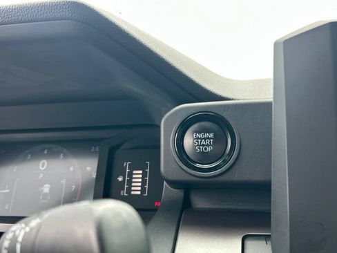 Certified 2024 Toyota Tacoma SR5 AWD/4WD image 67