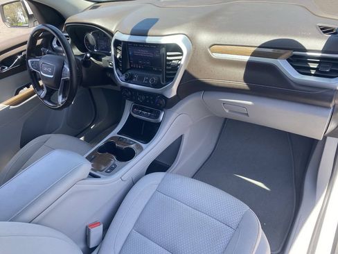 Used 2020 GMC Acadia SLE w/ Driver Convenience Package FWD image 11
