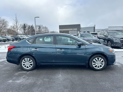 Used 2016 Nissan Sentra SV image 14
