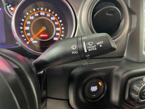 Used 2022 Jeep Wrangler Unlimited Sport AWD/4WD image 15