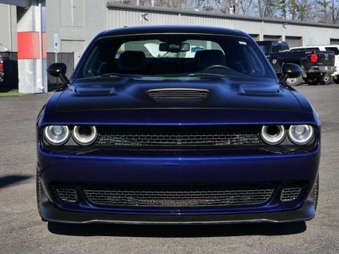 Used 2017 Dodge Challenger SRT Hellcat image 5