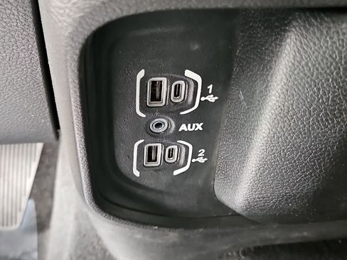 Used 2022 RAM 2500 Laramie image 32